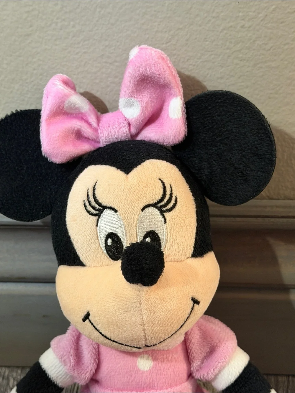 Disney Junior Minnie Mouse Pink Polka Dot Dress Plush Stuffed Animal Toy
